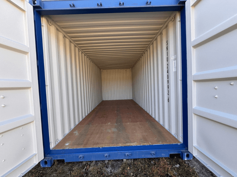 20 x 8 x 8.5 new shipping/storage container - Image 5