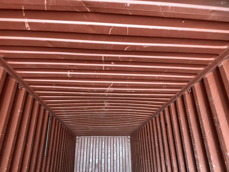 40 x 8 x 9.5 Used Shipping / Storage Container - Image 7