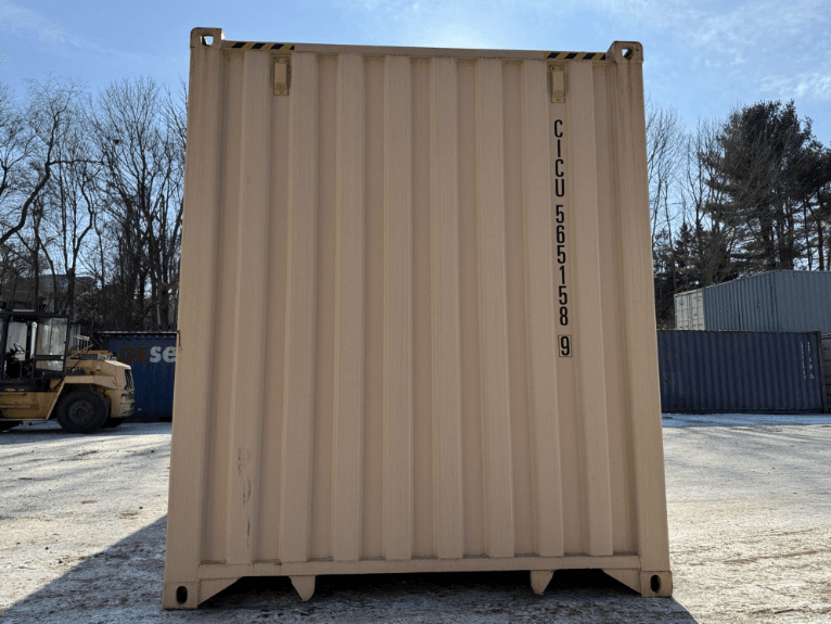 40 x 8 x 9.5 High Cube shipping/storage container - Image 7