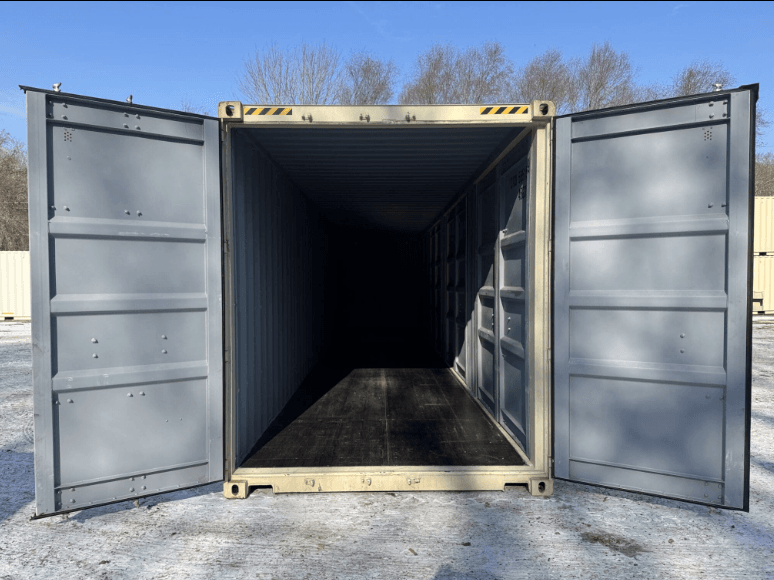 40 x 8 x 9.5 High Cube shipping/storage container - Image 8