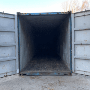 40′ x 8′ x 9.5′ High Cube used shipping container