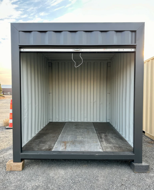 Refurbished 10ft Shipping Container with Roll-Up Door - Image 4